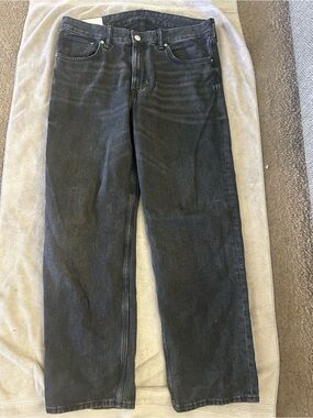 H&M Relaxed Straight Black Jeans